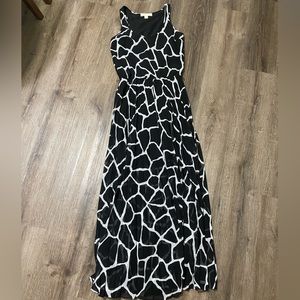 Gorgeous pleated dress print